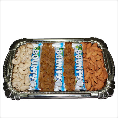 "Dryfruit Thali - DFT107 - Click here to View more details about this Product